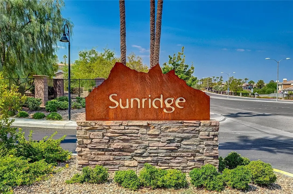Sunridge Heights homes