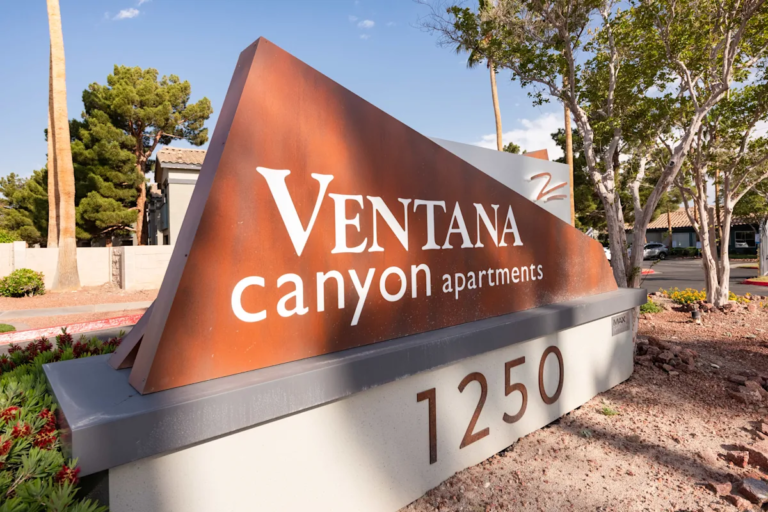 Ventana Canyon homes