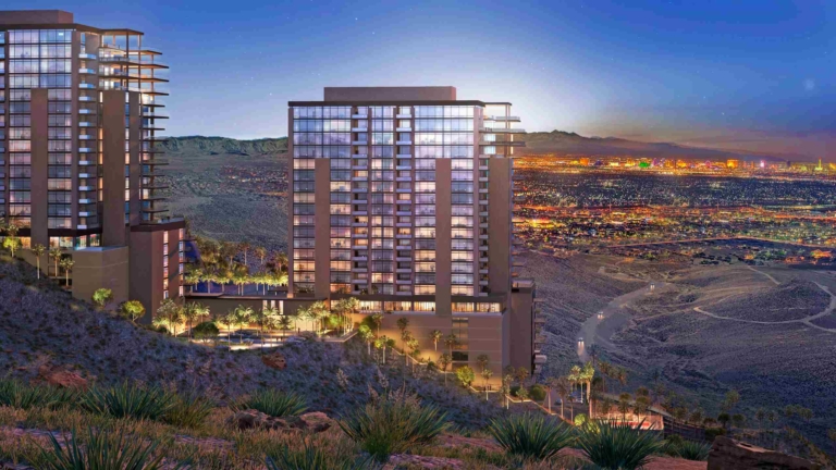 Four Seasons Private Residences